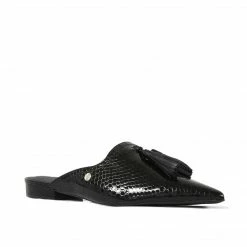 KENDALL + KYLIE CARA COBRA BLACK MULE