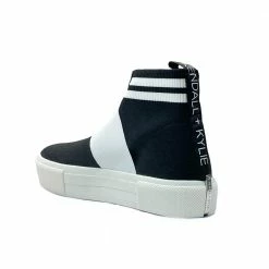 KENDALL + KYLIE BRIELLE BLACK