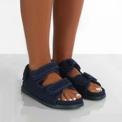 Como Store PUBLIC DESIRE MAEVE WIDE FIT DARK DENIM QUILTED FLAT SANDALS
