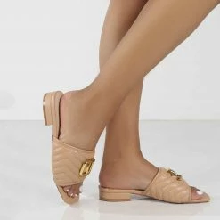 Como Store PUBLIC DESIRE HARRIE NUDE PADDED FLAT SANDALS