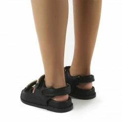 Como Store PUBLIC DESIRE ELLIS WIDE FIT BLACK CHAIN DETAIL SANDAL