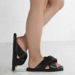 Como Store PUBLIC DESIRE SHATTER WIDE FIT BLACK SLIDE
