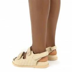 Como Store PUBLIC DESIRE MAEVE NUDE WIDE FIT SANDAL NUDE