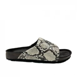 KENDALL + KYLIE BRAY NATURAL SLIDES