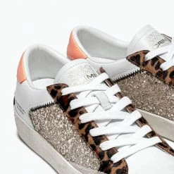 CRIME LONDON LOW TOP DISTRESSED GOLD
