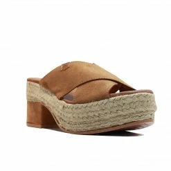 POPA NILO SERRAJE CUEORO