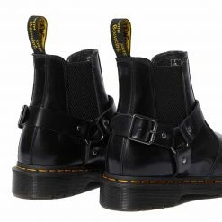 DR. MARTENS WINCOX LEATHER CHELSEA BOOTS