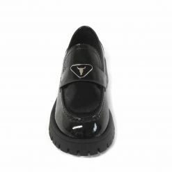 WINDSOR SMITH THRONE PATENT LOAFER
